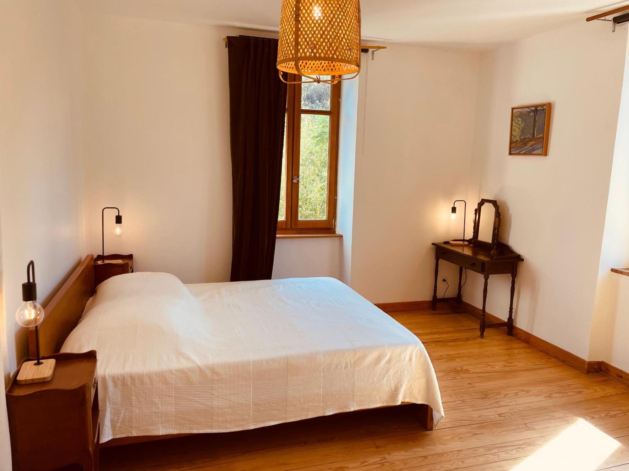 Maison De Famille Et D'Ami-E-S Valady Buitenkant foto